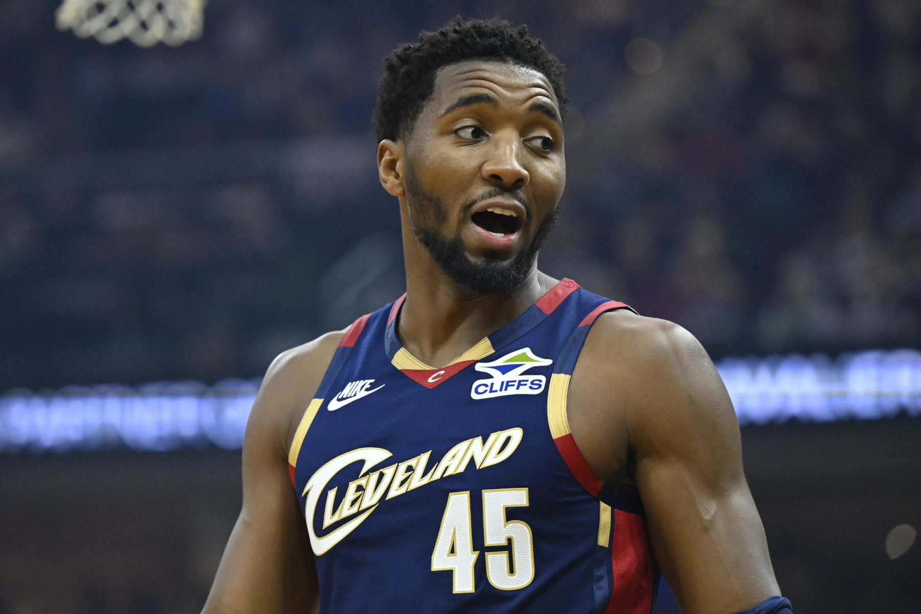 Митчелл набрал 45+ очков в пятый раз за свою карьеру в «Кавальерс», сравнял счет с Ирвингом и стал вторым в истории команды.