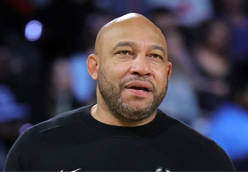 «Бакс» выиграли 10 матчей подряд в Кубке НБА в течение сезона, а рекорд помощника тренера Хэмма в Кубке достиг 16 побед и 0 поражений.