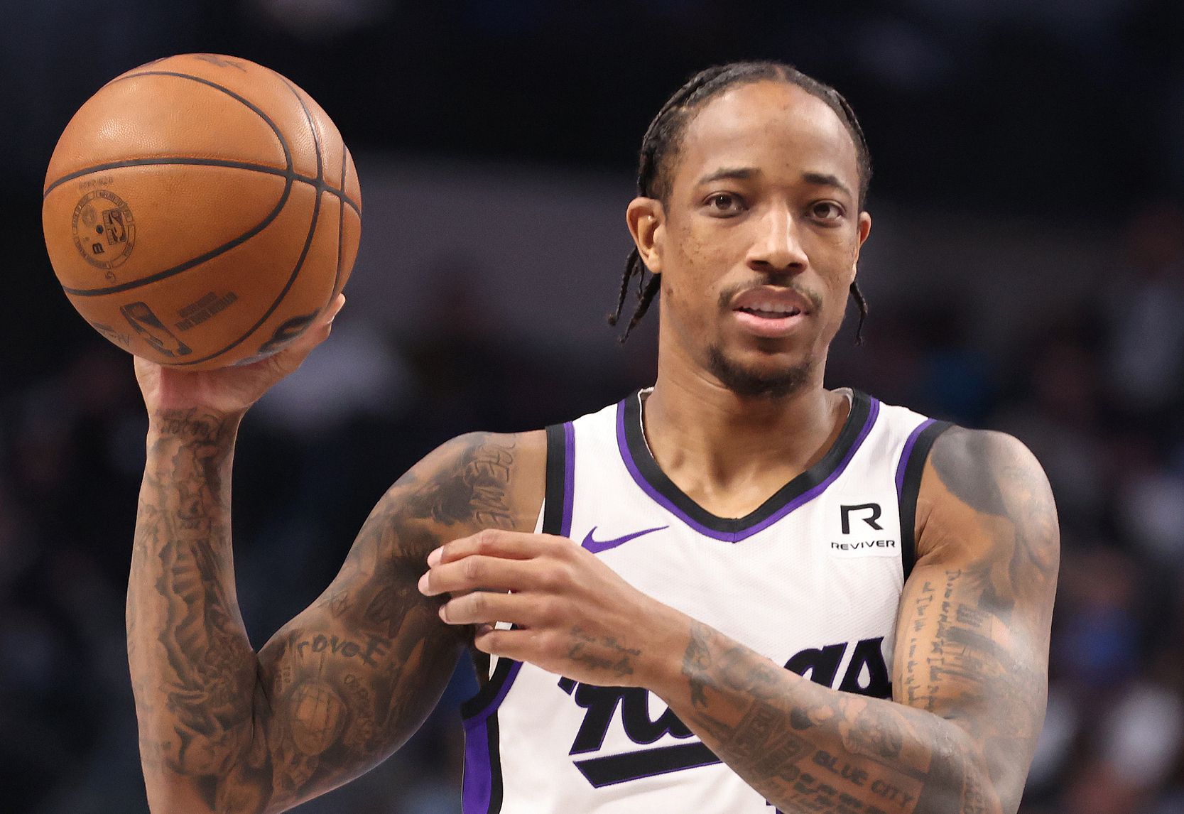 Потерянный! ДеРозан набрал 4 очка при бросках 1 из 6, что является самым низким показателем в сезоне, с плюсом-минусом -31.