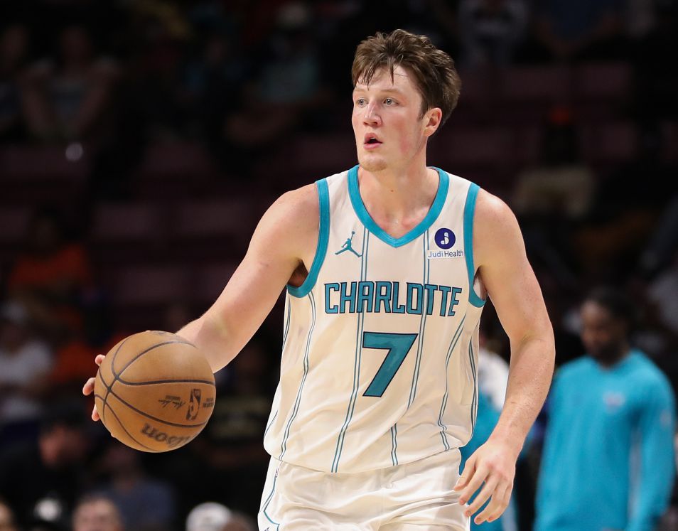 Книпель набрал 30+ очков во второй раз в сезоне, а остальные новички в общей сложности набрали дважды.