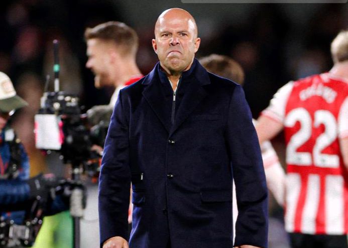 Слотер: Команда пропустила слишком много голов и победить было невозможно. Они даже не справились с основами.