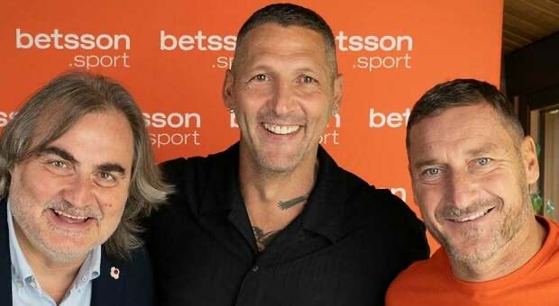 Тотти: Роналду — КОЗЕЛ, Мело уступает ему в рейтинге