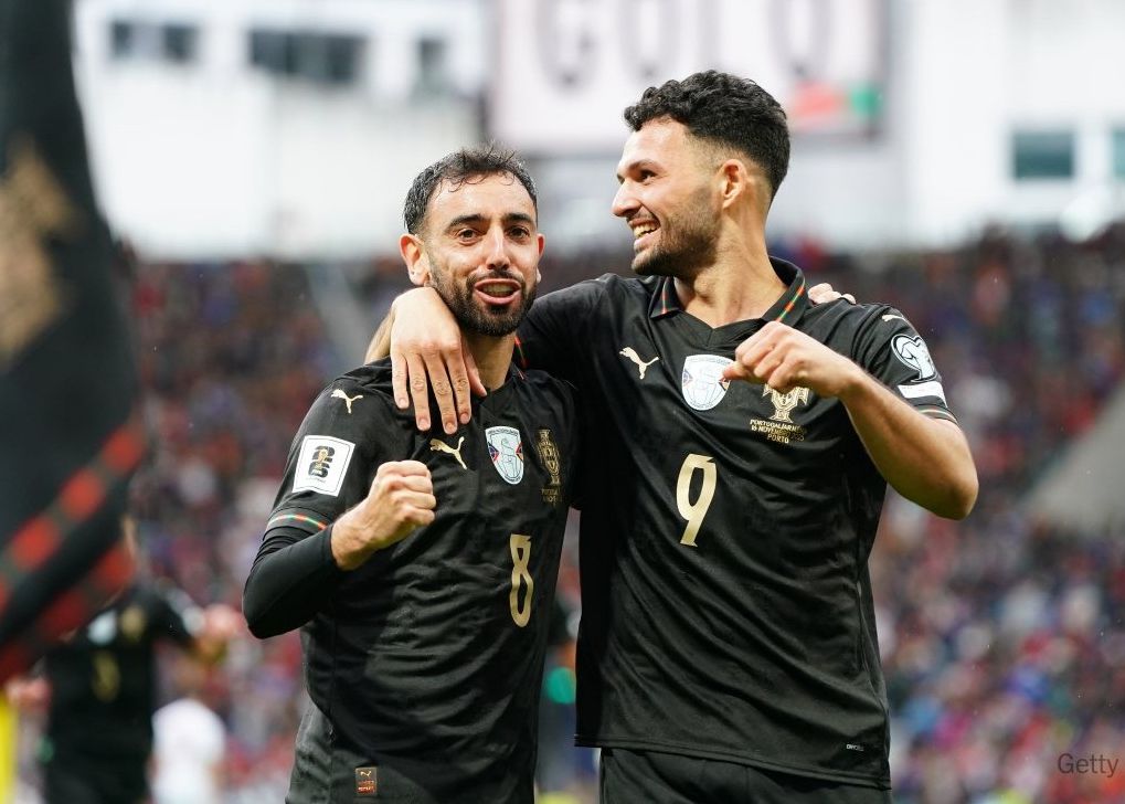 Полная статистика игры между Португалией и Арменией: дриблинг 76-24, результативность 26-3.