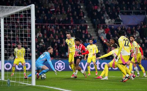 ПСВ Эйндховен против Ювентуса