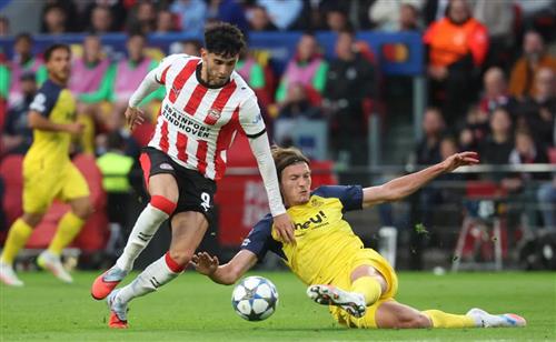 ПСВ Эйндховен против SG История лиги