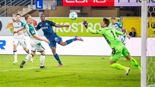 Падерборн 07 против Ганновера 96