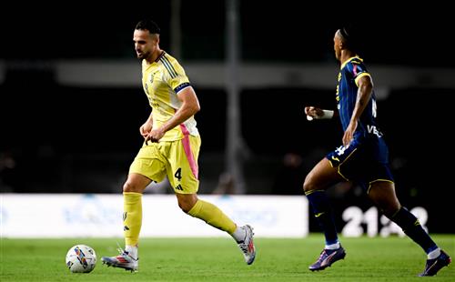 Греция Верона против Ювентуса