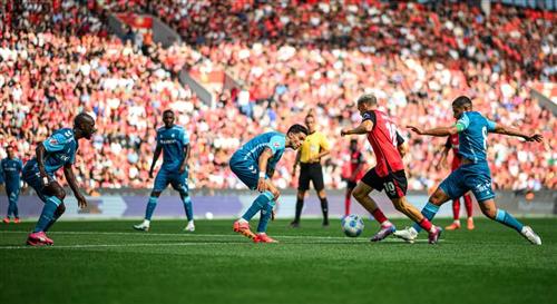 Байер 04 Леверкузен против Реал Бетис