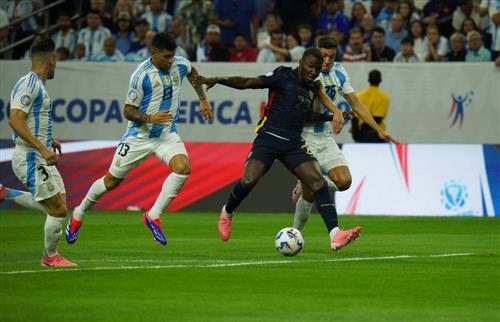 Аргентина против Эквадора