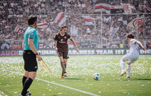 Санкт-Паули против Оснабрюка