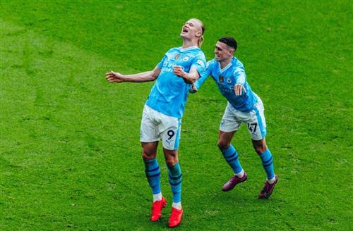 Манчестер Сити против Волков