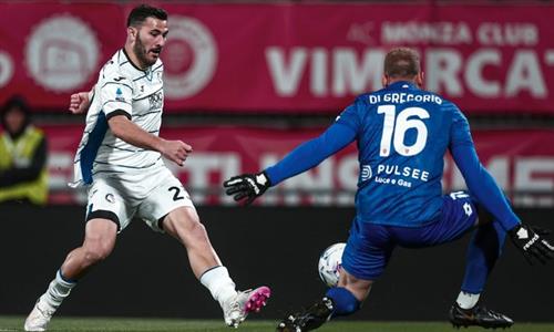 Монца против Аталанты