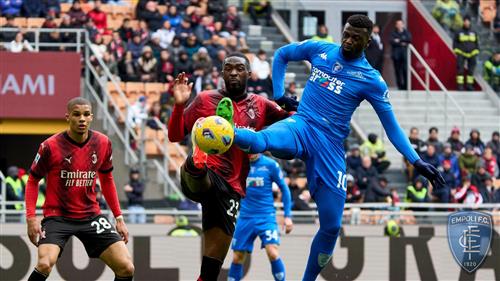 Милан против Эмполи