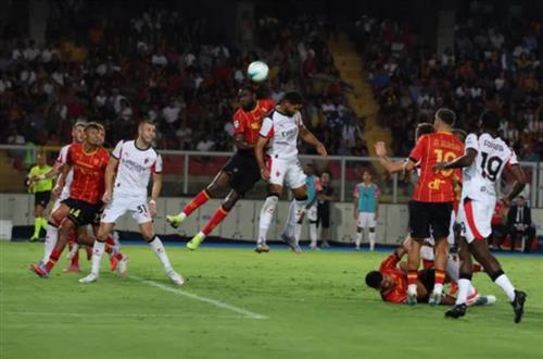 Лечче против Милана