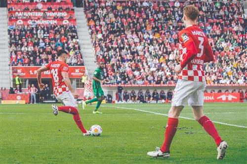 Майнц 05 против Менхенгладбаха