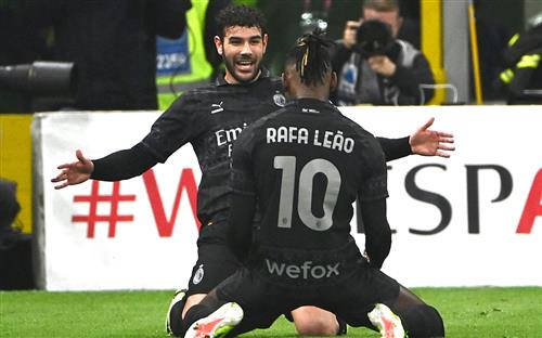 Милан против Наполи