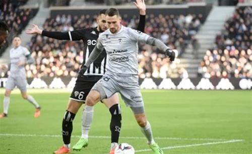 Клермон против Анже