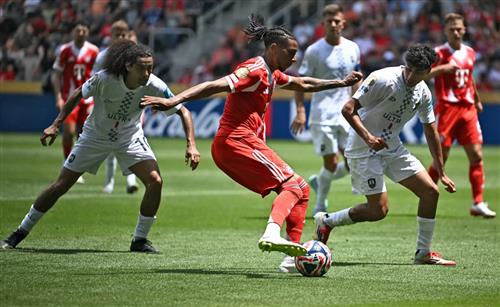 Бавария Мюнхен vs Окленд Сити