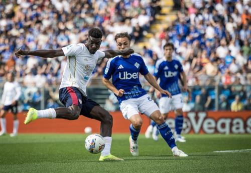 Комо против Кальяри