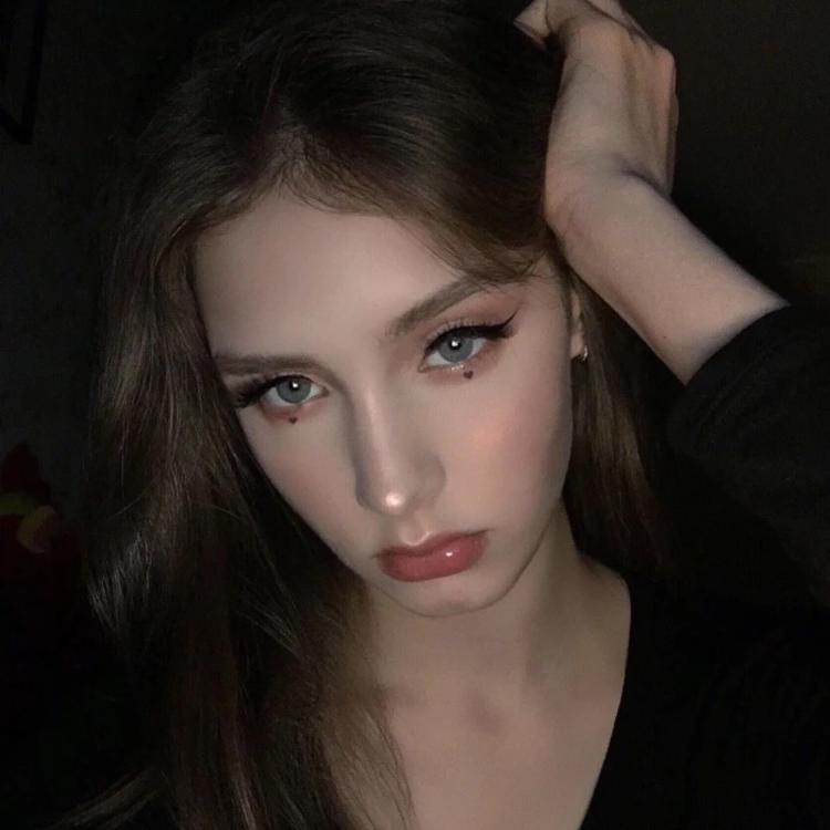 6686体育高级作者Alexander