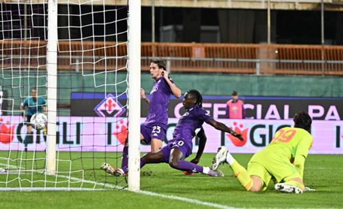 Флоренция против Ромы