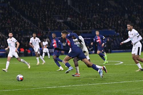 Пари Сен-Жермен против Ниццы