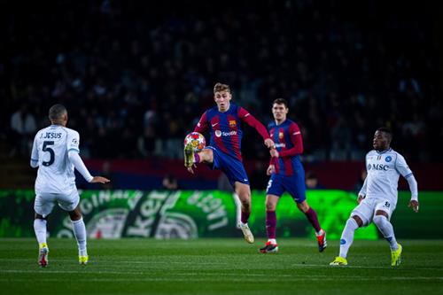 Барселона против Наполи