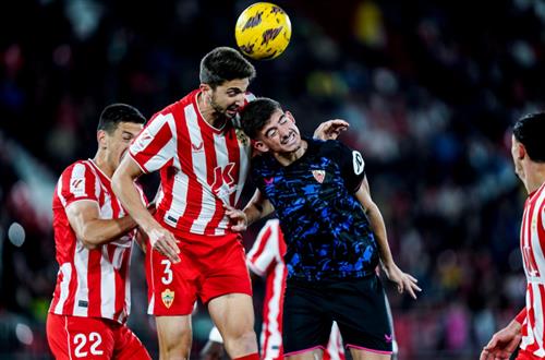 Альмерия против Севильи