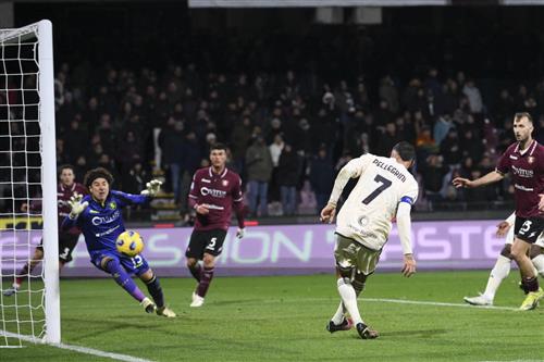 Салернитана против Ромы