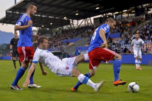 Словакия против Исландии