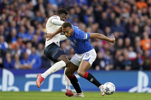 ПСВ Эйндховен против Рейнджерс