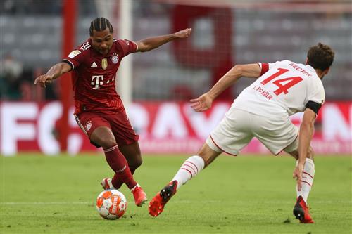 Кёльн против Баварии Мюнхен