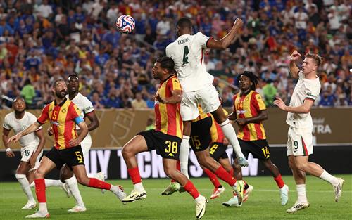 Эсперанс Расинг против Челси