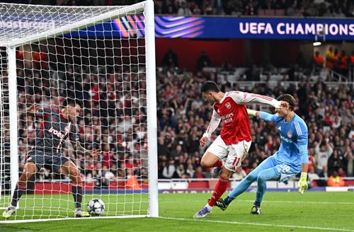 Арсенал против Олимпиакоса