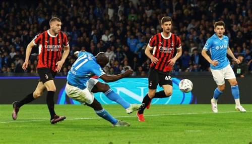 Наполи против Милана